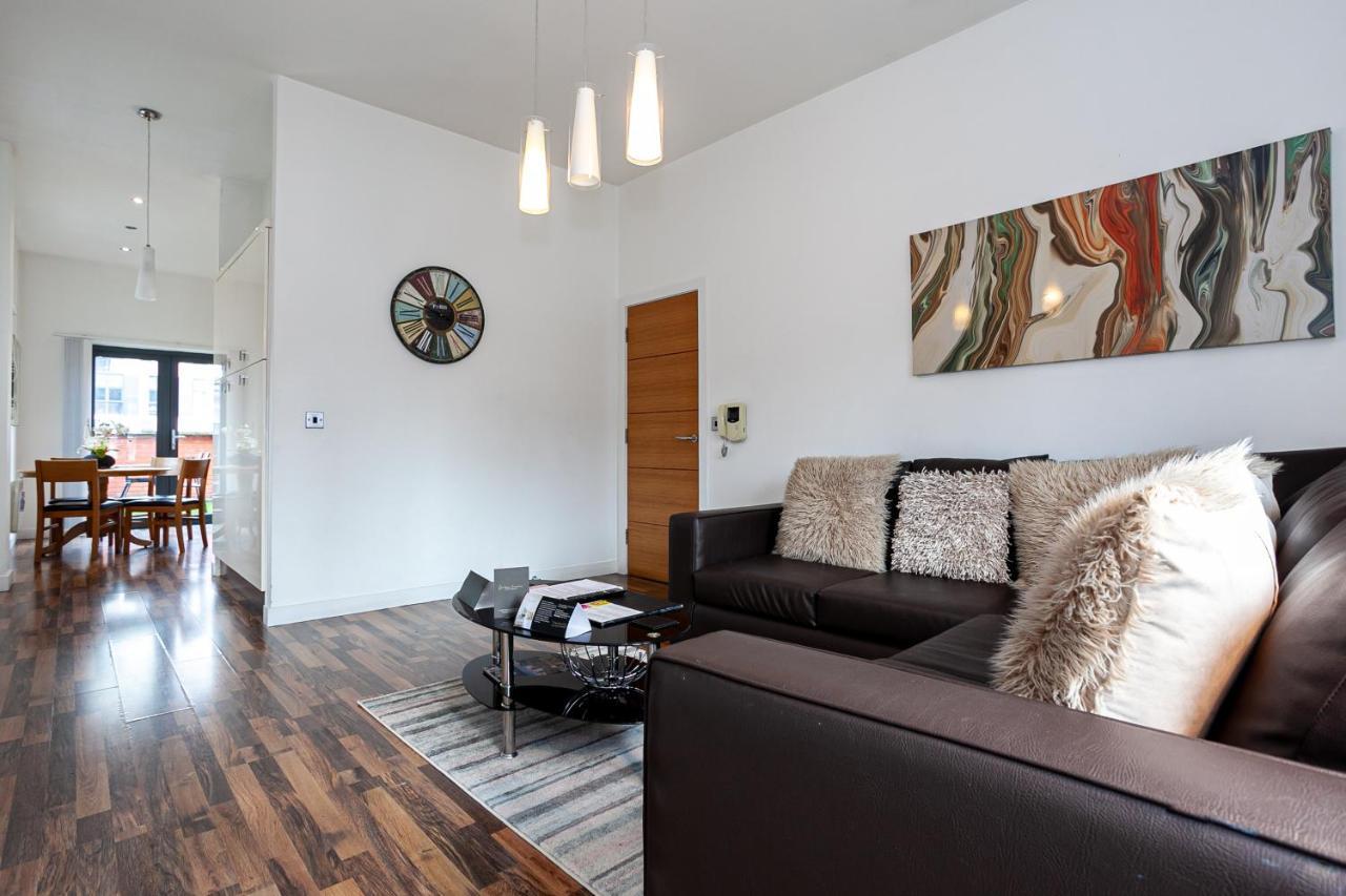 ดรีมเฮาส์ อพาร์ตเมนต์ แมนเชสเตอร์ ซิตี้ เวสต์ Apartment ภายนอก รูปภาพ